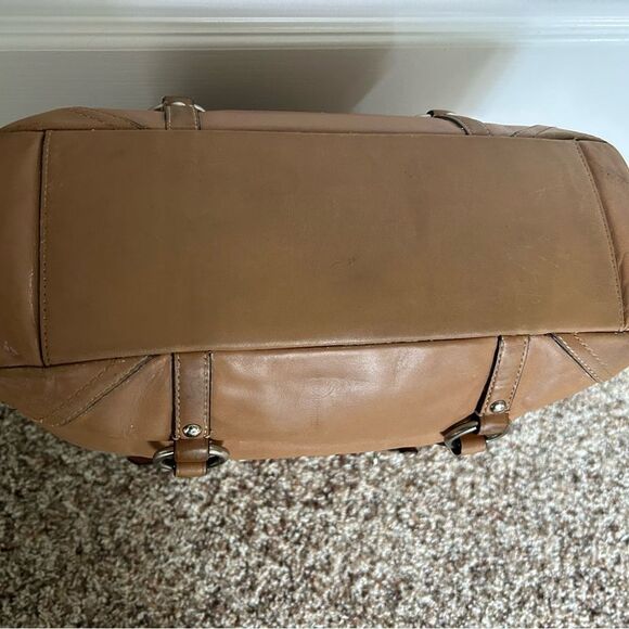 Coach Brown Genuine Leather Shoulder Tote Bag Model Number D0820-F11525 - Picture 4 of 16